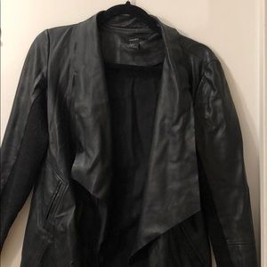 Forever 21 S Black faux leather jacket w/ pockets